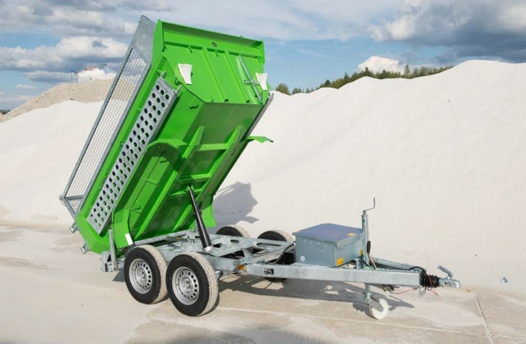 Cargo_3500-3.jpg Muldy® 3500 Cargo PLUS | PKW – Kipp-Anhänger für Schüttgut und Geräte (Elektro-Hydraulisch) - Bild 1