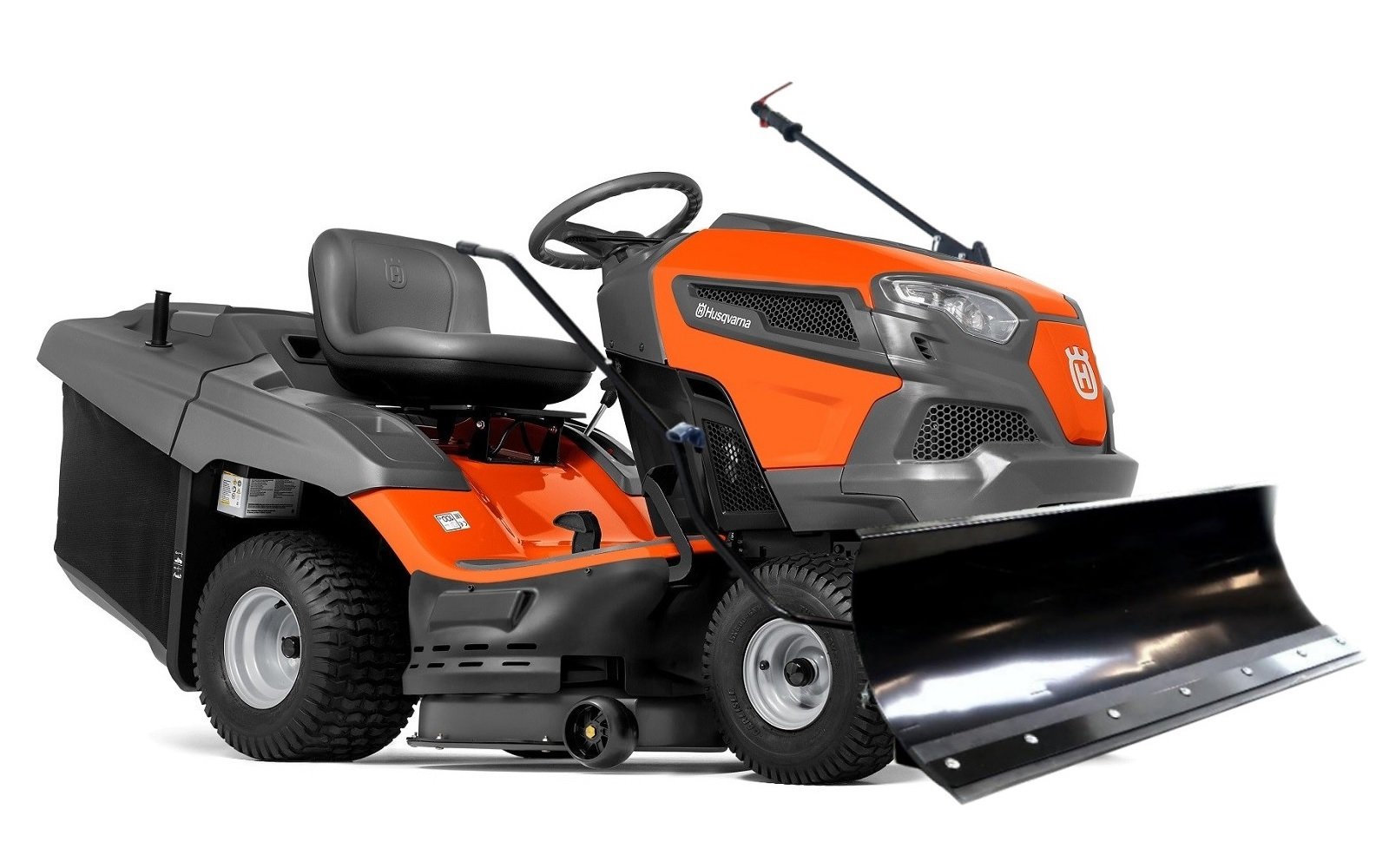a-2-1.jpg HUSQVARNA Rasentraktor TC 238T – mit Schneeschild 120Plus – Modell 2023 - Bild 1