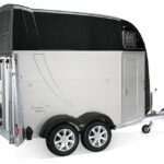 Humbaur Xanthos Aero 2700 S Aerodynamischer Bug | EquiDrive® PLUS S Fahrwerk